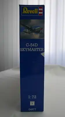 Revell C-54D Skymaster-1:72-04877-Modellflieger-OVP-0097