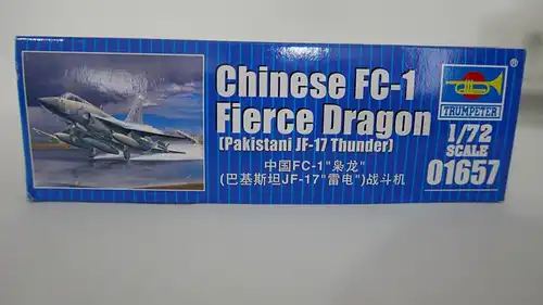 Trumpeter Chinese FC-1 Fierce Dragon-1:72-01657-Modellflieger-OVP-0076