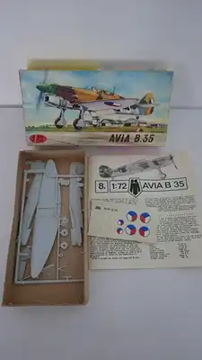 KP Plastikovy Model Avia B.35-Nr.8-1:72-Modellflieger-Propeller-OVP-0044
