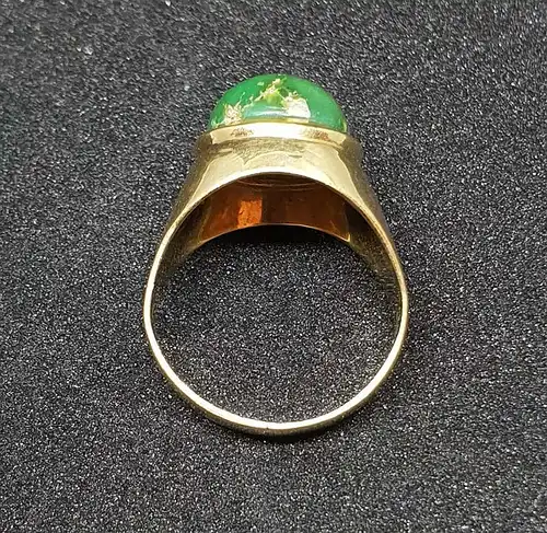 Goldring mit grünem Stein aus 14 Karat Echtgold ( 585er )