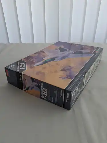 Academy Air Dominance Fighter F-22A-1:72-12423-Bauteile versiegelt-Modellflieger-OVP-1151