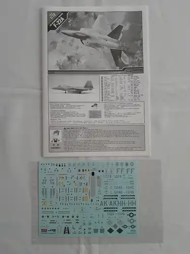Academy Air Dominance Fighter F-22A-1:72-12423-Bauteile versiegelt-Modellflieger-OVP-1151