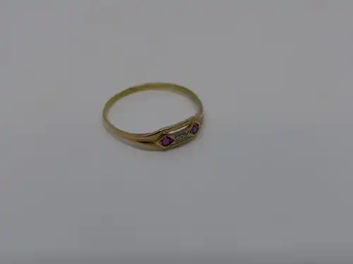 Ring-14 Karat-585 Echtgold-Gelbgold-Rubin-Diamant-Goldring-