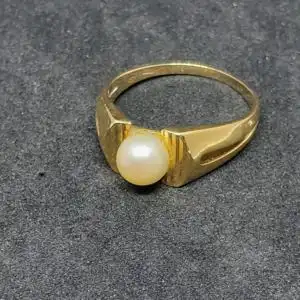 Goldring mit einer Perle - 14 Karat - 585 Echtgold - Ring - Gold