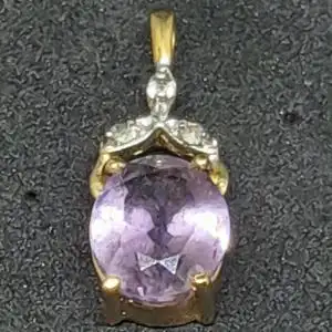 Kettenanhänger - Goldanhänger mit synthetischen Amethyst - 8 Karat - 333 Echtgold - Anhänger