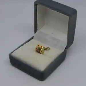 R10 - Kettenanhänger - Würfel - Gold - 14 Karat