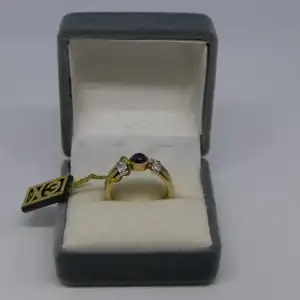 R29 - Goldring mit Edelsteinen - 14 Karat - 585 Echtgold - Goldring
