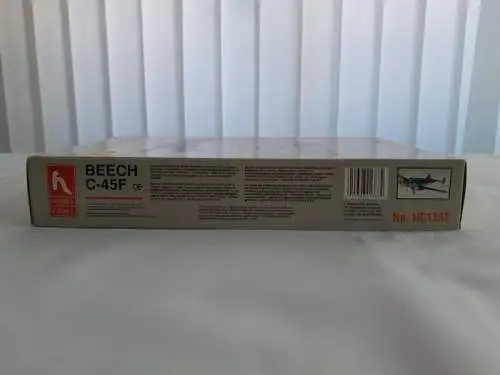 Hobbycraft - Beech C-45F "World War II Version"-1/72-HC1388-Modellflieger-OVP-1266
