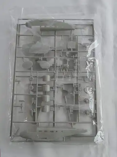 Hobbycraft - Beech C-45F "World War II Version"-1/72-HC1388-Modellflieger-OVP-1266