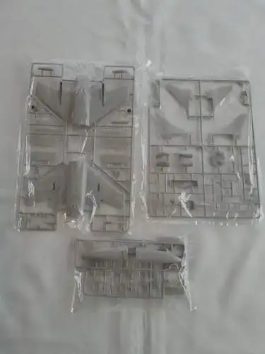 Fujimi - Vought F7U-3M Cutlass-1/72-27012-Modellflieger-OVP-1253