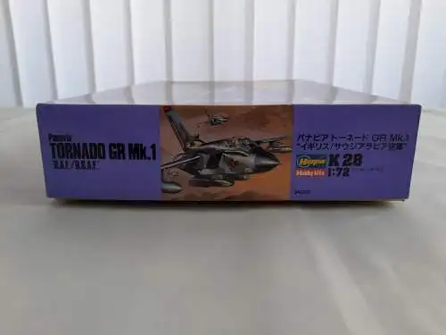 Hasegawa - Panavia Tornado GR Mk.1 `R.A.F./R.S.A.F´-1:72-04028-Modellflieger-OVP-1245