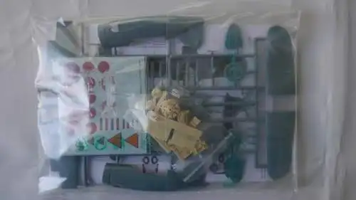 Special Hobby Model 339C/D Buffalo "Dutch & Japanese"-1:72-72218-Modellflieger-OVP-1219