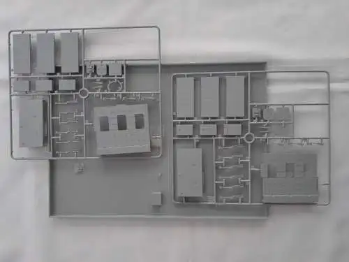 Italeri Carrier deck section-1:72-1326-Trägerdeck-OVP-1211