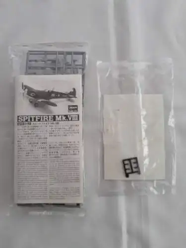 Hasegawa Spitfire Mk. VIII-1:72-51341 (AP41)-Modellflieger-OVP-1193