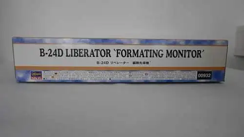 Hasegawa B-24D Liberator `Formating Monitor´-1:72-00932-Modellflieger-Bauteile versiegelt-OVP-1175