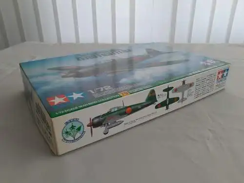 Tamiya Mitsubishi A6M5 Zero Fighter Zeke-1:72-60779-Modellflieger-OVP-1160