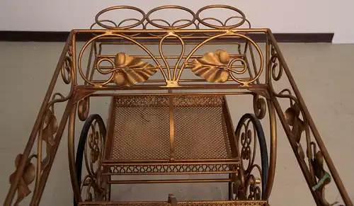 Wunderschöner Teewagen aus feuervergoldetem Messing um 1930 Antik Kolosseum