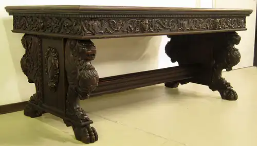 Eleganter Neorenaissance Wangen - Schreibtisch mit Löwentatzen Antik Kolosseum