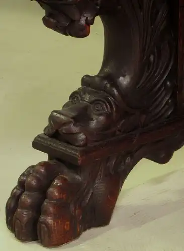 Eleganter Neorenaissance Wangen - Schreibtisch mit Löwentatzen Antik Kolosseum