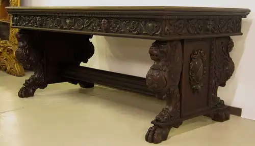 Eleganter Neorenaissance Wangen - Schreibtisch mit Löwentatzen Antik Kolosseum