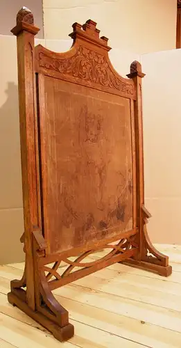 Neogotischer Eiche Paravant mit Gobelinbezug gefertigt um 1880 Antik Kolosseum