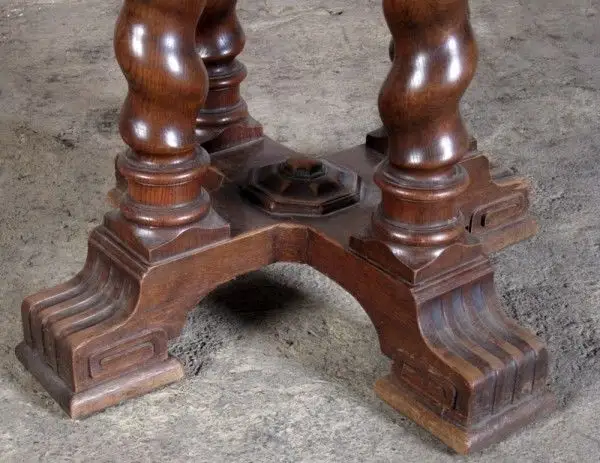Danziger Barock Beistell - Tisch gefertigt um 1890 aus Eiche Antik Kolosseum 7