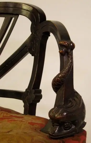 Einzigartiger Eckstuhl im chinesischem Stil mit Delphinen Antik Kolosseum 7