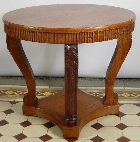 Schöner Beistell- Tisch aus der Neorenaissance gefertigt um 1920 Antik Kolosseum 3