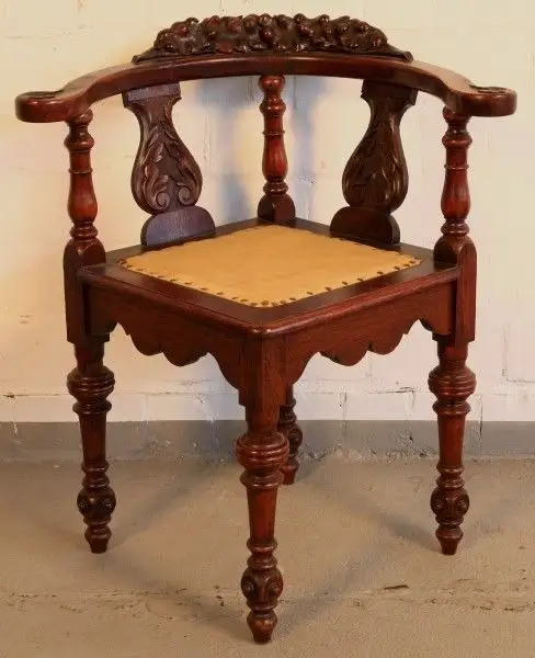 Eleganter Dreieckstuhl / Schreibtischstuhl aus der Gründerzeit Antik Kolosseum 0