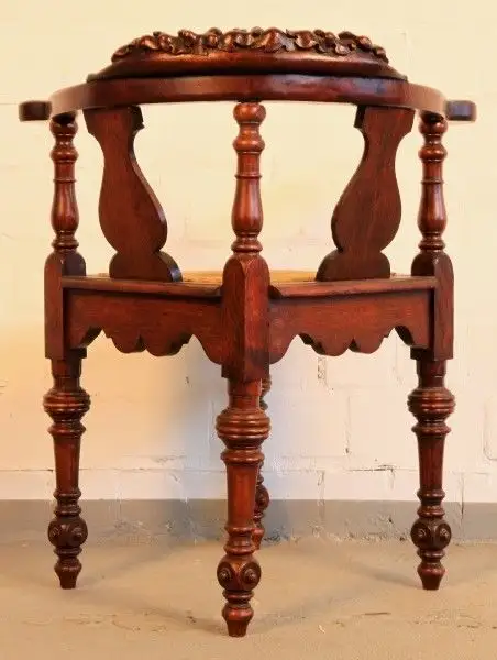 Eleganter Dreieckstuhl / Schreibtischstuhl aus der Gründerzeit Antik Kolosseum 2