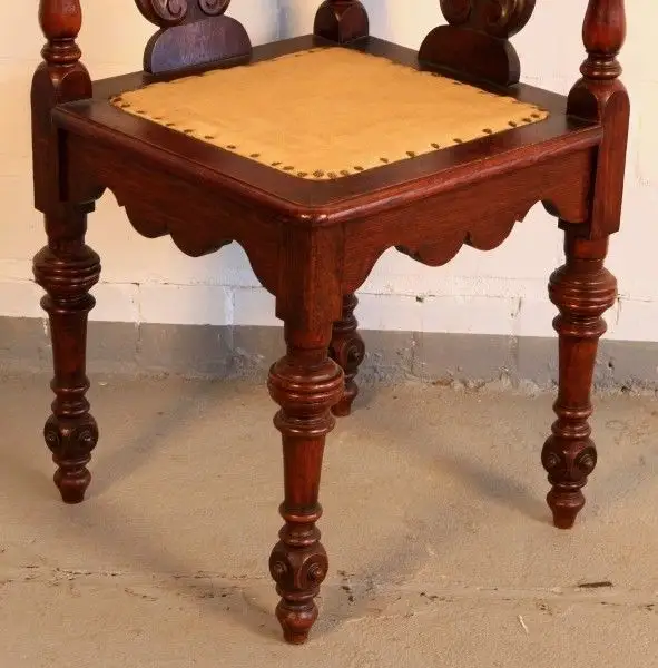 Eleganter Dreieckstuhl / Schreibtischstuhl aus der Gründerzeit Antik Kolosseum 4