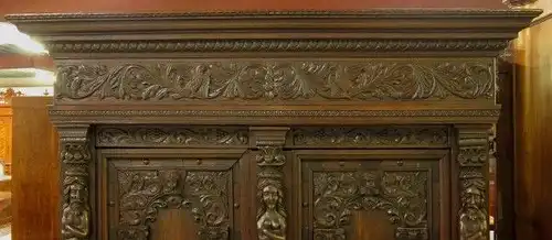 Original Danziger Barock Kabinettschrank aus Nussbaum Antik Kolosseum