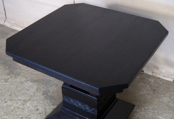 Neoromanischer Raucher- Tisch / Beistelltisch um 1910 aus Eiche Antik