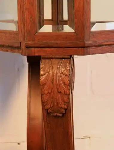 Schöne Schauvitrine / Ziertisch mit Vitrine gefertigt um 1920 Antik Kolosseum