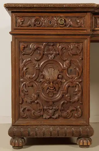 Gründerzeit Schreibtisch mit geschnitzten Fronten Antik Kolosseum