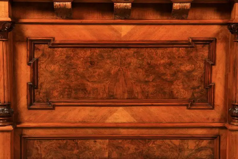 Prunkvolles restauriertes Gründerzeit Doppel - Bett aus Nussbaum Antik Kolosseum 9