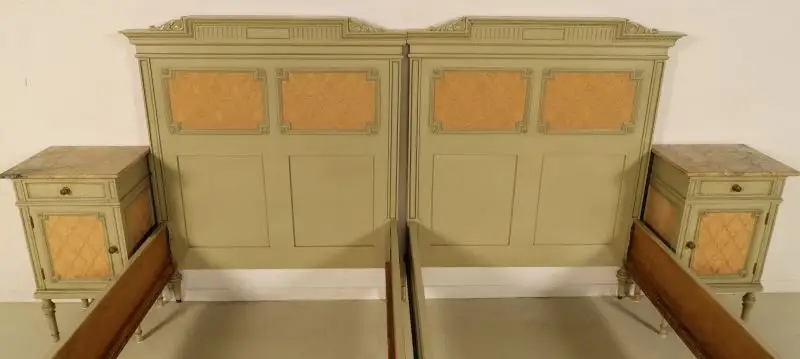 Komplettes historisches 7- teiliges Neo- Empire Schlafzimmer Antik Kolosseum 3