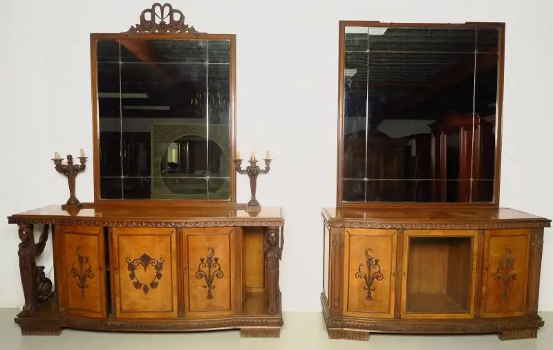 Zwei wunderschöne Neorenaissance Buffets mit Spiegelaufsatz Antik Kolosseum 0