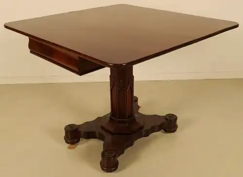 Eleganter Konsoltisch / Spieltisch aus der Biedermeier - Epoche Antik Kolosseum