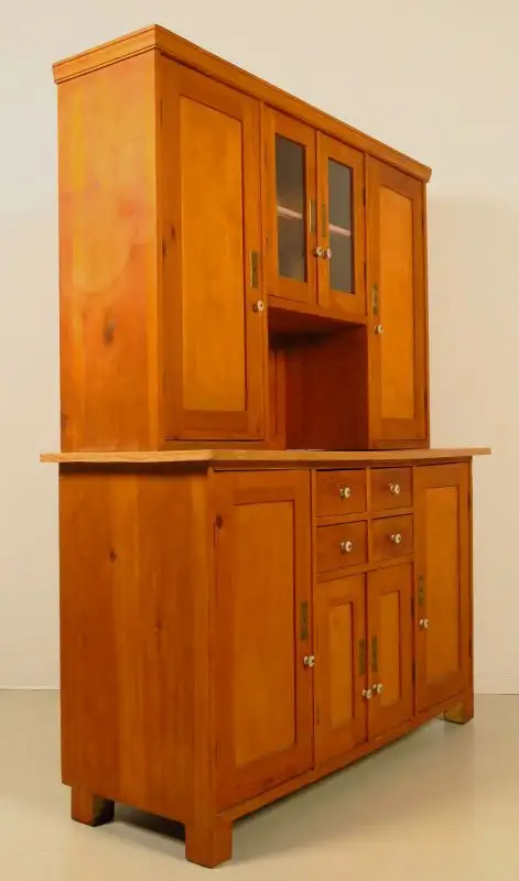 Wunderschönes Jugendstil Küchenbuffet aus Weichholz Antik Kolosseum 1