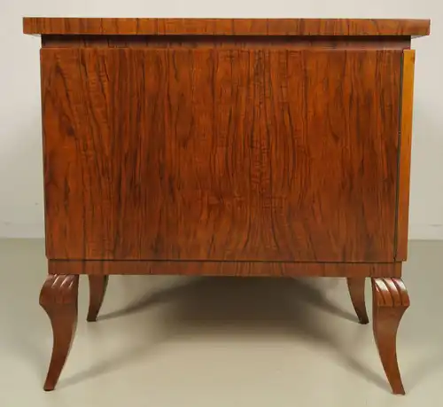 Restaurierter stilvoller Art Deco Schreibtisch aus Nussbaum Antik Kolosseum