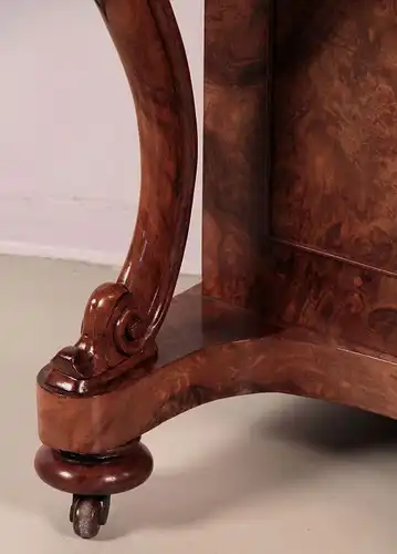 Schöner Englischer Davenport Schreibtisch aus Nussbaum Antik Kolosseum