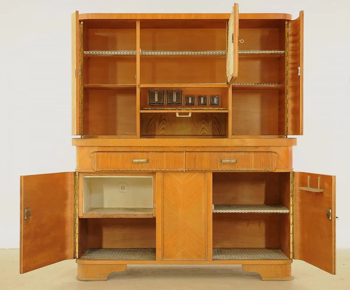 Praktischer Art Deco Küchenschrank aus Eschenholz Antik Kolosseum 2
