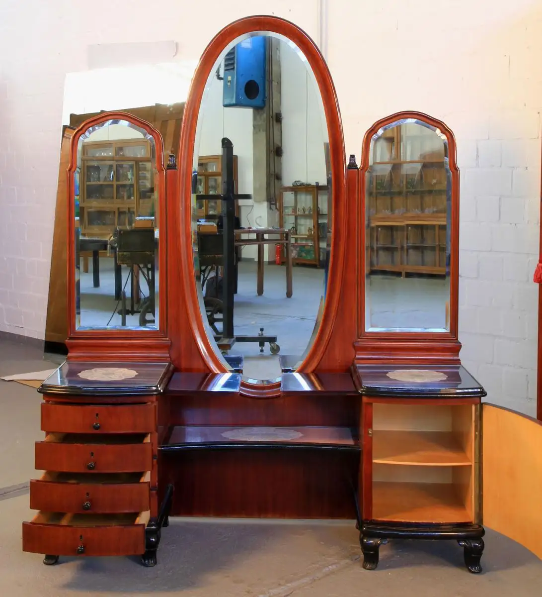 Vierteiliges Mahagoni Schlafzimmer aus den 20er Jahren Antik Kolosseum 6
