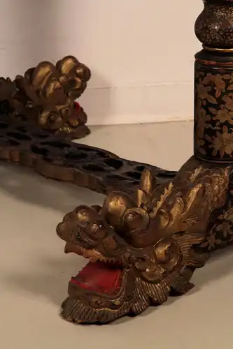 Wunderschöner Nähtisch mit chinesischer Handmalerei Antik Kolosseum
