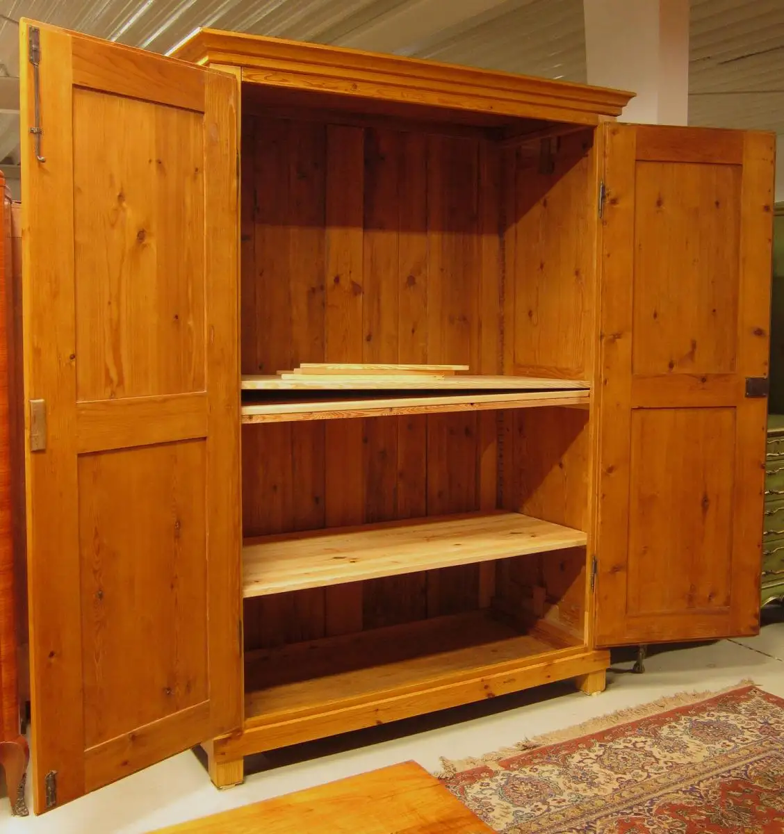 Restaurierter Jugendstil Wäsche- Kleiderschrank aus Weichholz Antik Kolosseum 5
