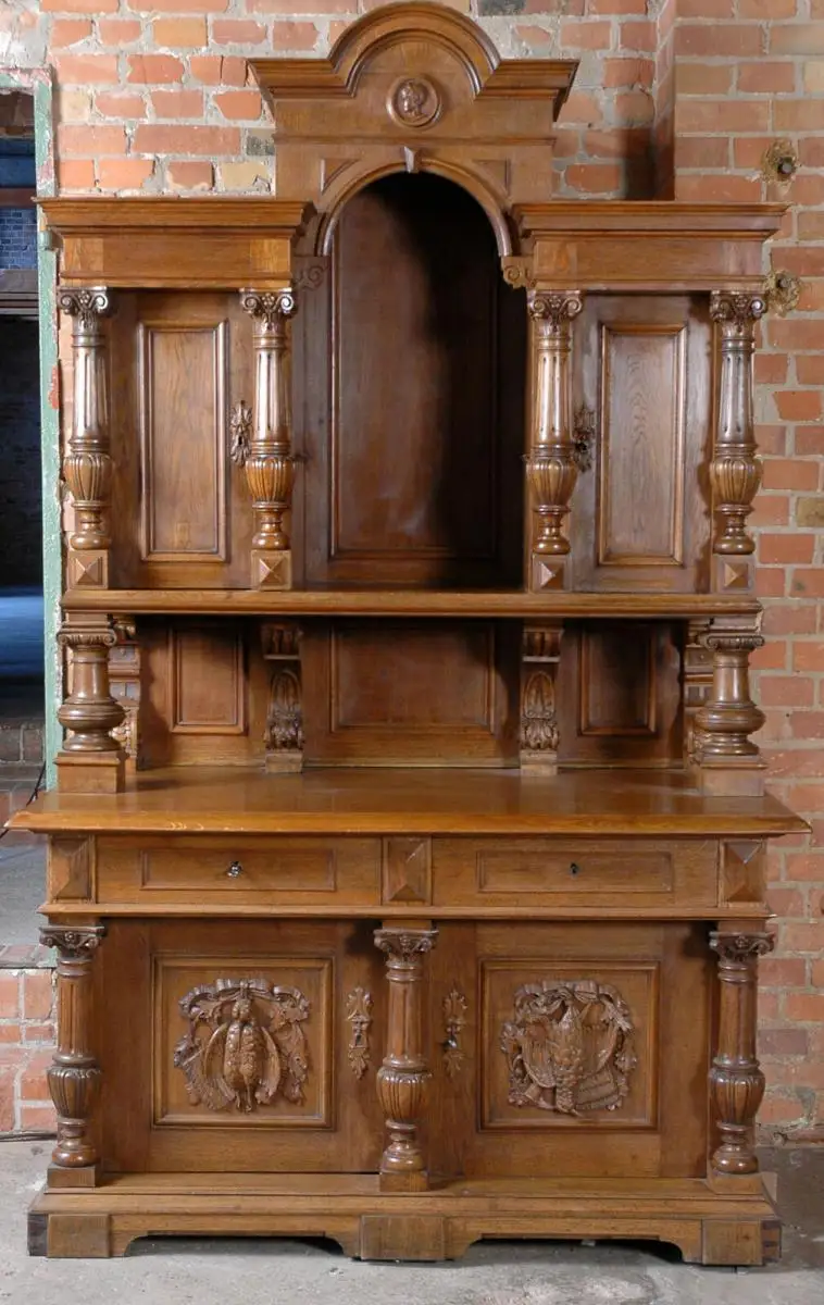 Großer Gründerzeit Jagdschrank / Buffet aus Eichenholz Antik Kolosseum 4