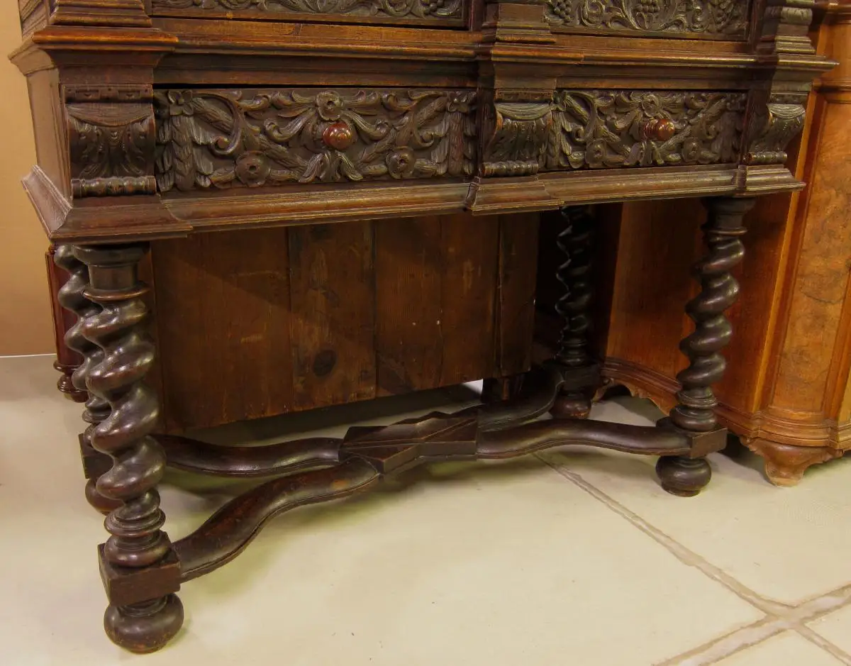 Original Danziger Barock Kabinettschrank aus Nussbaum Antik Kolosseum 11