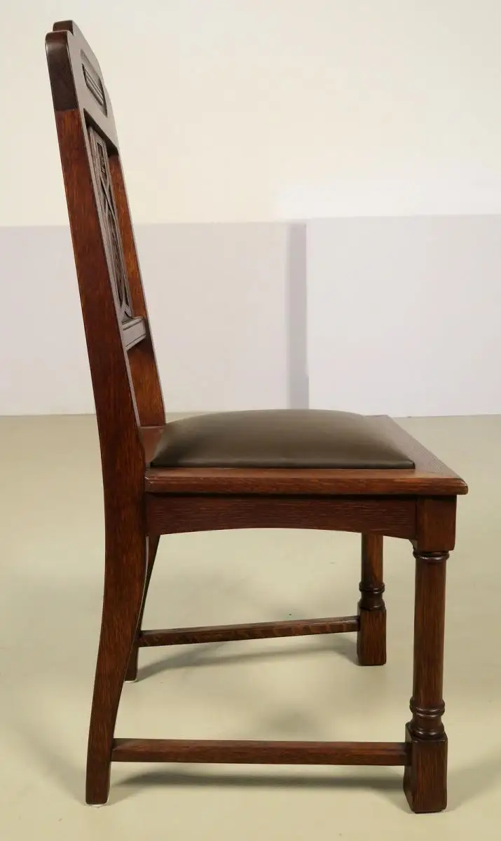 Zehn seltene restaurierte Gründerzeit Stühle mit Lederbezug Antik Kolosseum 4