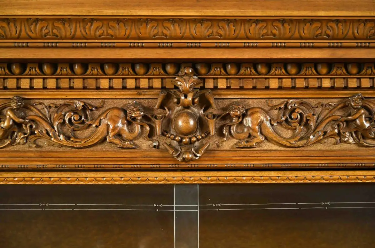 Zwei seltene Bücherschränke / Barschränke aus der Neorenaissance Antik Kolosseum 3